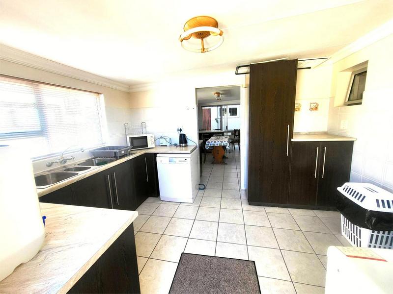 4 Bedroom Property for Sale in Port Owen Western Cape